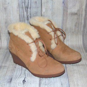 UGG Jeovana Chestnut Suede/Sheepskin Wedge Boots Womens Size 9.5